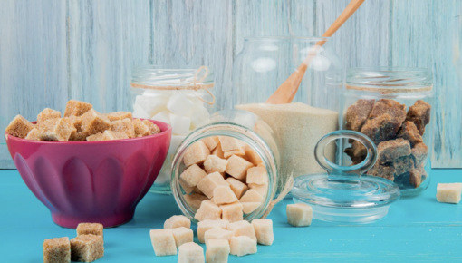 https://health.mail.ru/article/3938850-nuzhno-li-otkazatsya-ot-sahara-esli-postavlen-diagnoz-rak-obyasnyaet-onkolog/